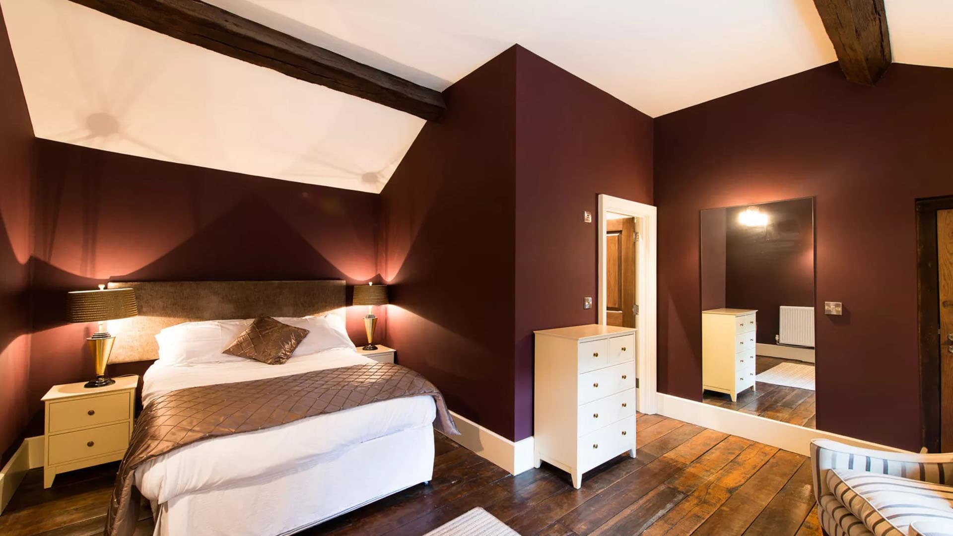 Comfortable accommodation at The Nags Head Inn